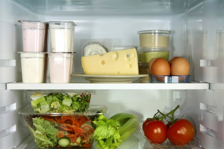 Как правильно хранить пищевые продукты?