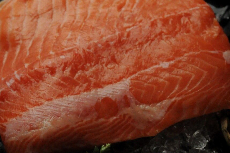 Специалисты ФГБУ «Краснодарская МВЛ» обнаружили превышение допустимого содержания ртути в филе рыбы