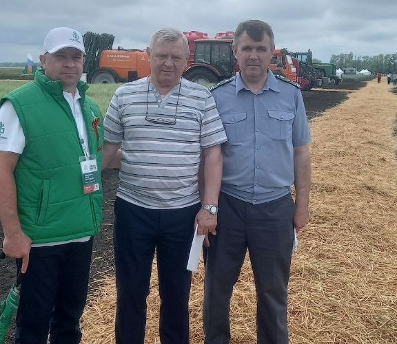 Краснодарский филиал ФГБУ «ВНИИЗЖ (ст. Павловская) принял участие в Дне поля